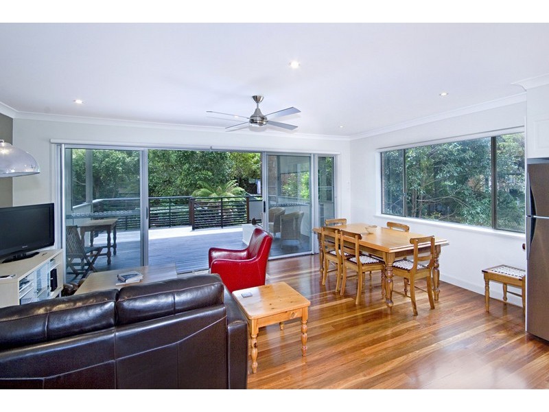 5 Pauline Ave, Killcare Heights NSW 2257