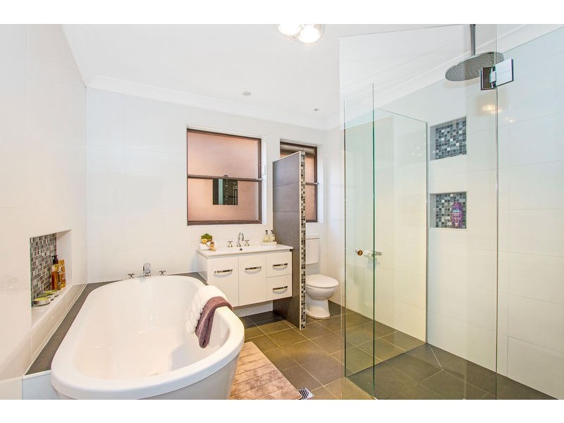 100 The Scenic Rd, Killcare NSW 2257