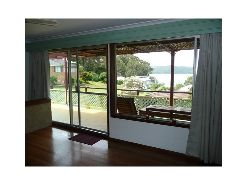 14 Albert Street, Wagstaffe NSW 2257
