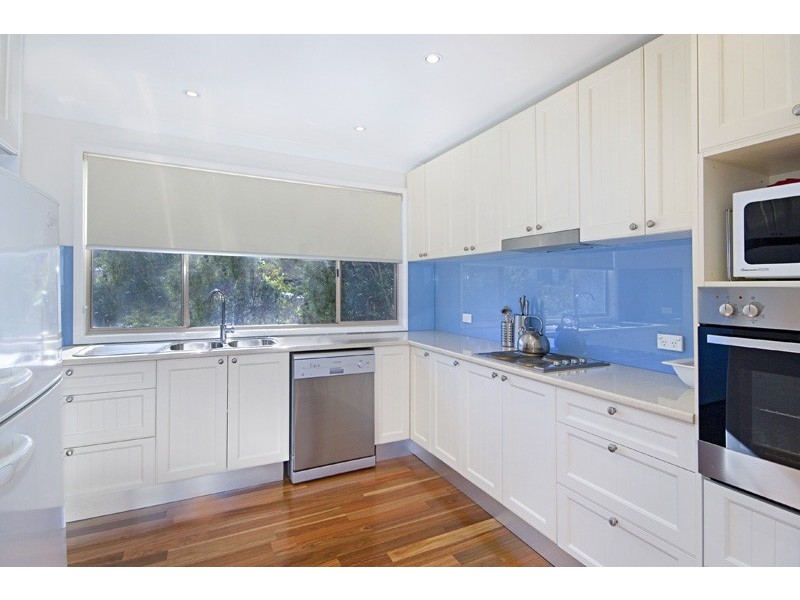 17 Pauline Avenue, Killcare Heights NSW 2257