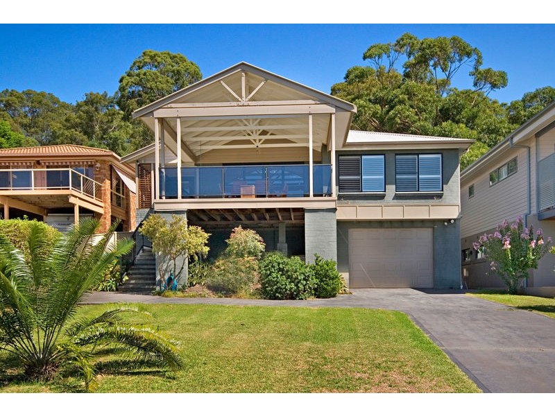 9 Venice Road, Pretty Beach NSW 2257
