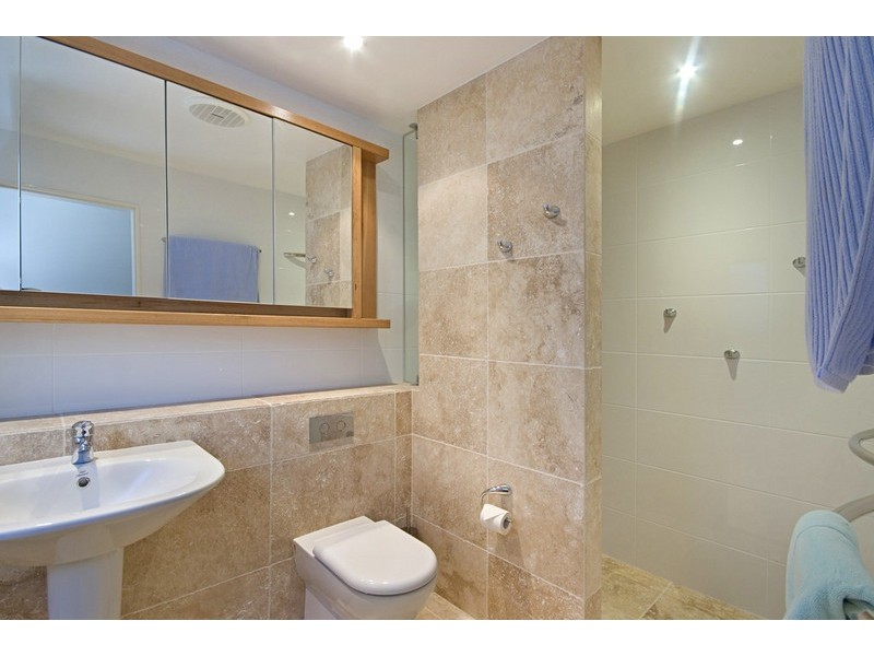 8 Grandview Cres, Killcare NSW 2257