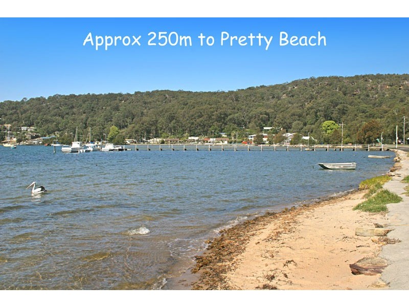 25 Como Parade, Pretty Beach NSW 2257