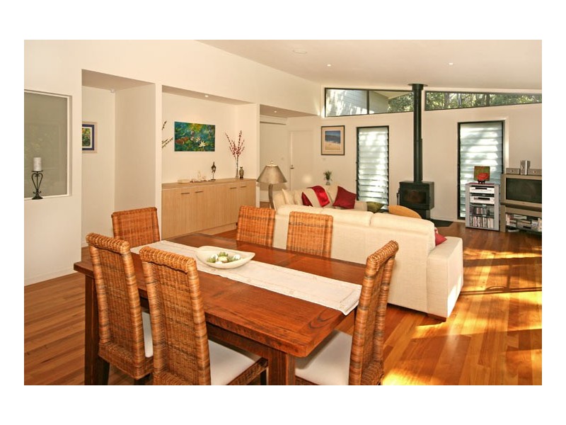 25 Beachview Esplanade, Macmasters Beach NSW 2251