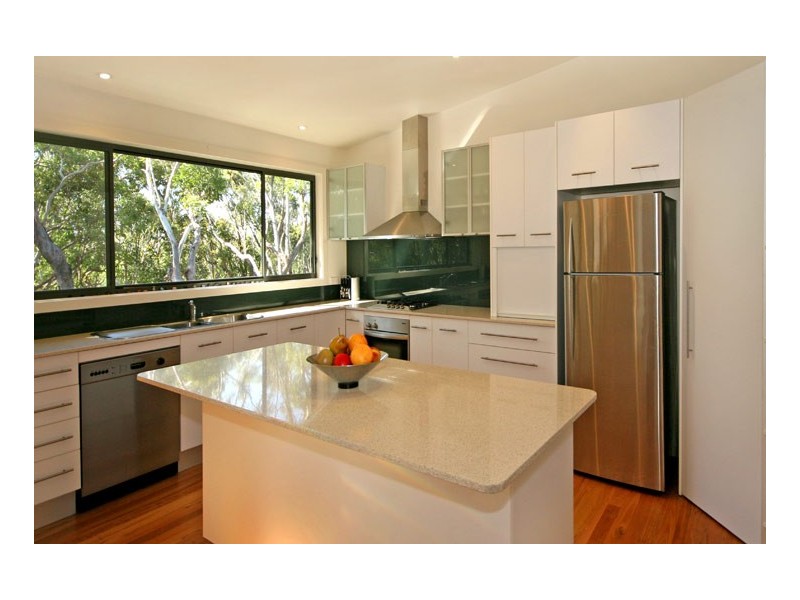 25 Beachview Esplanade, Macmasters Beach NSW 2251