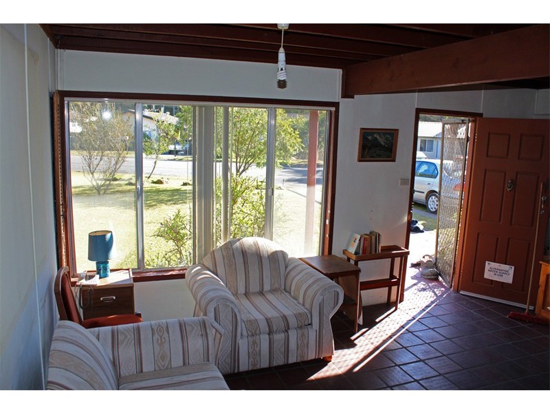 38 Panorama Parade, Berkeley Vale NSW 2261