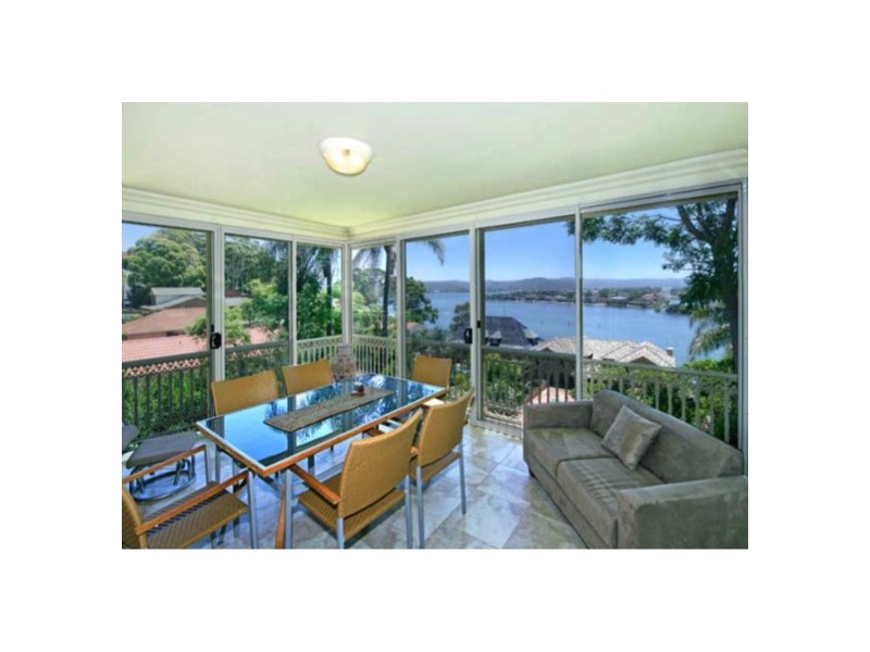 24 Daley Ave, Daleys Point NSW 2257
