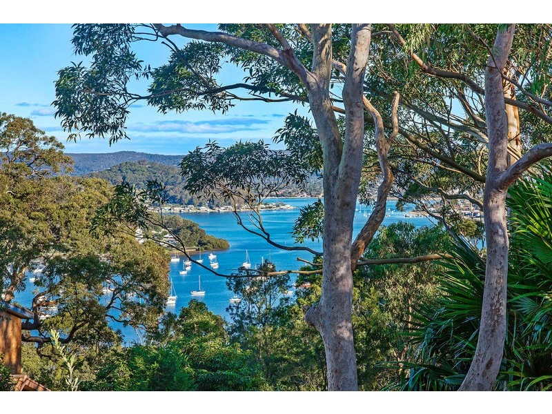 30 Wards Hill Rd, Killcare Heights NSW 2257