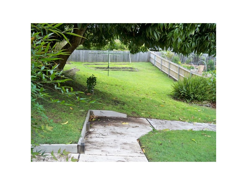 144 Araluen Drive, Hardys Bay NSW 2257