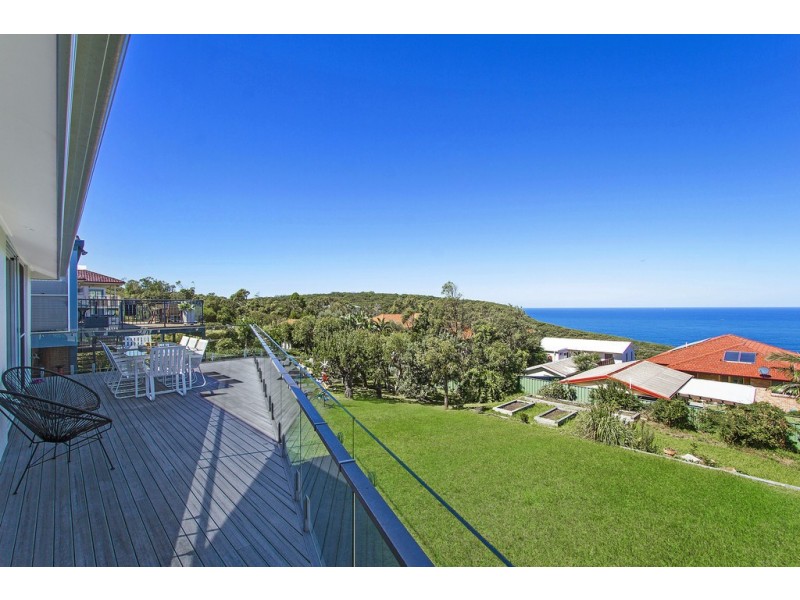 10 Baden St, Killcare Heights NSW 2257