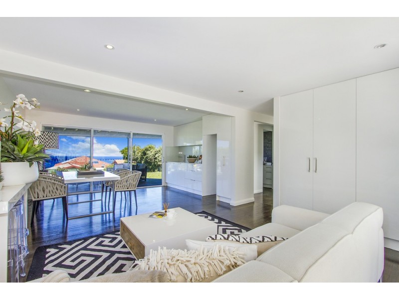 10 Baden St, Killcare Heights NSW 2257