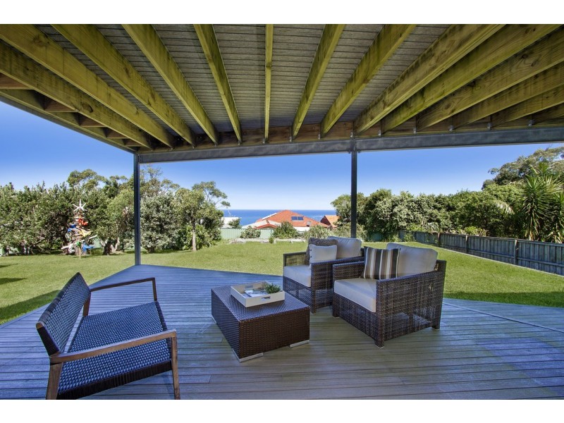 10 Baden St, Killcare Heights NSW 2257