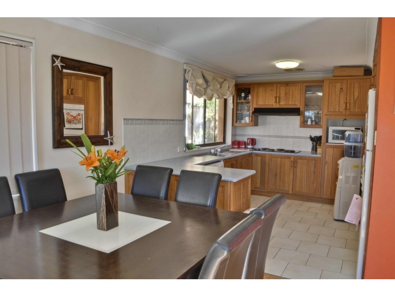 37 Hillcrest Road, Empire Bay NSW 2257