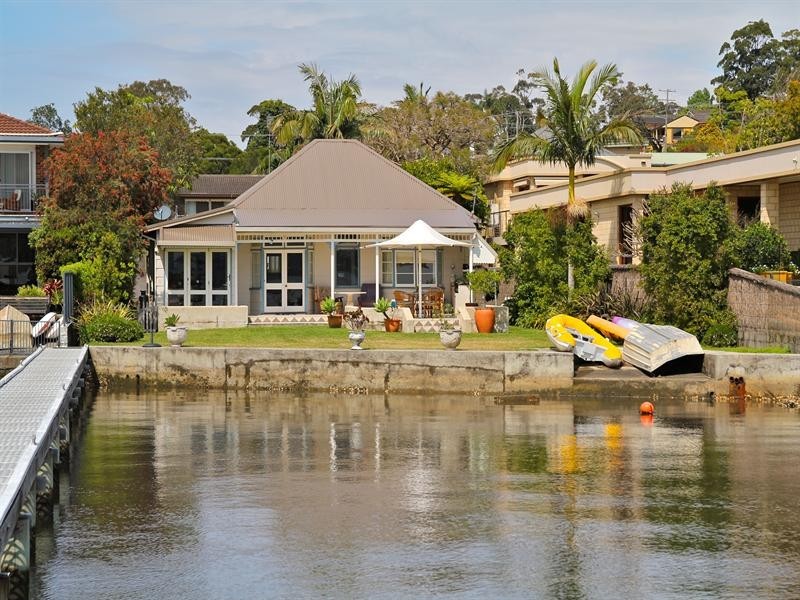 49 Village Road, Saratoga NSW 2251