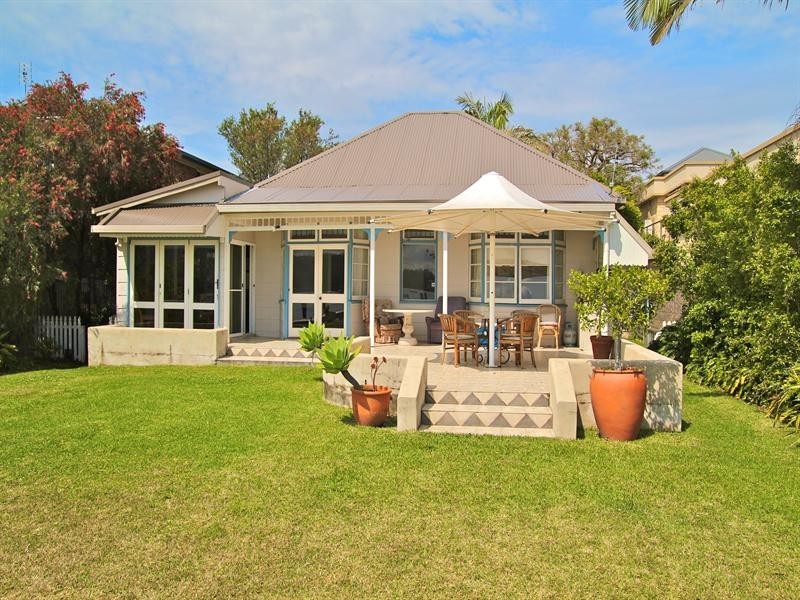 49 Village Road, Saratoga NSW 2251