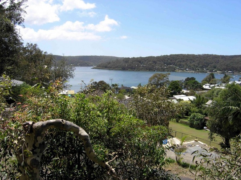 17 Albert St, Wagstaffe NSW 2257