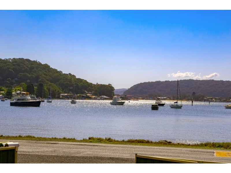 12 Pretty Beach Road, Pretty Beach NSW 2257