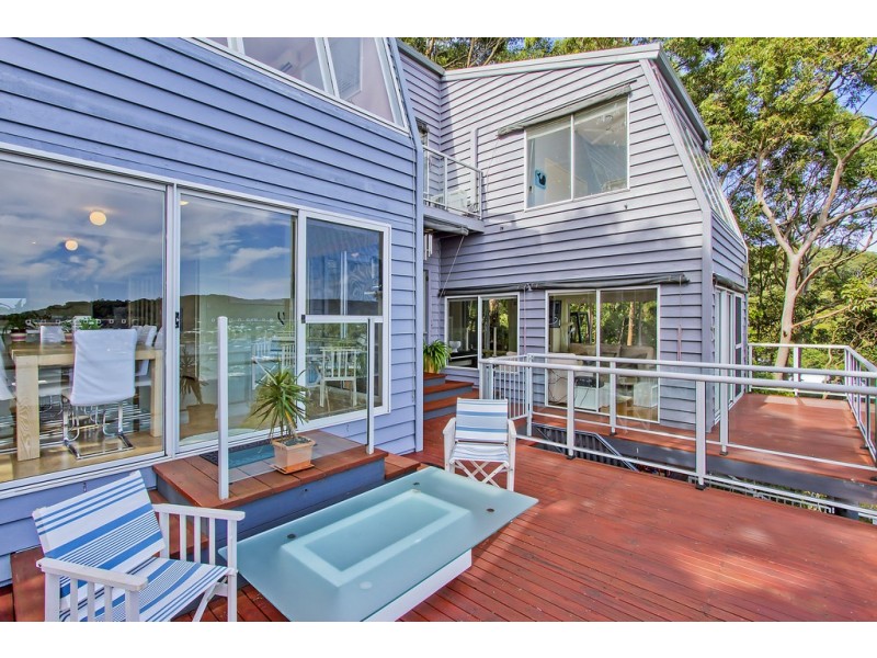 19 Hardys Bay Pde, Killcare NSW 2257