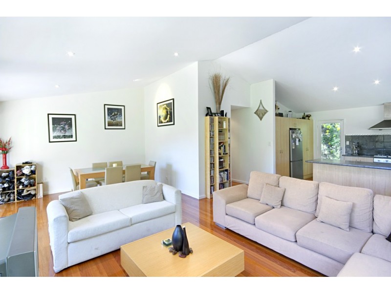 37 Highview Road, Pretty Beach NSW 2257