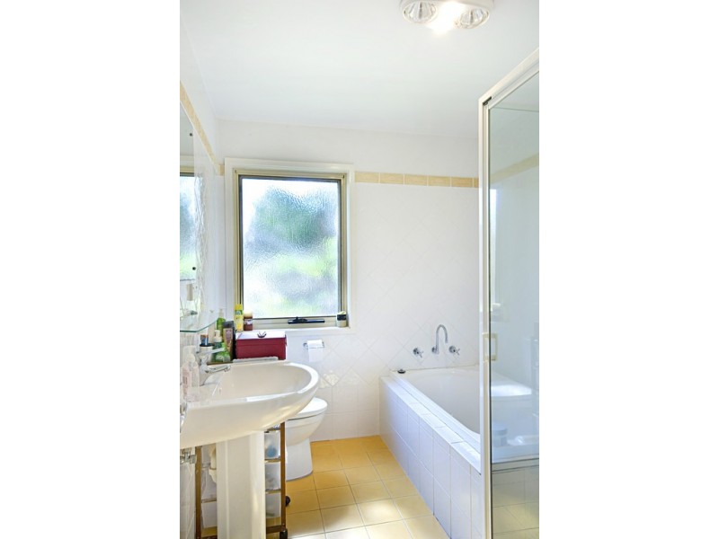 37 Highview Road, Pretty Beach NSW 2257
