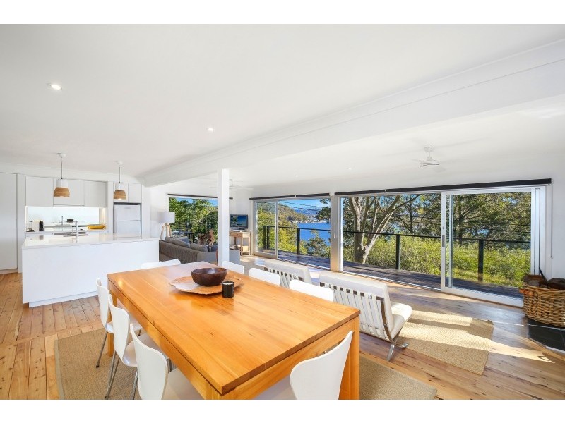 82 Heath Road, Pretty Beach NSW 2257