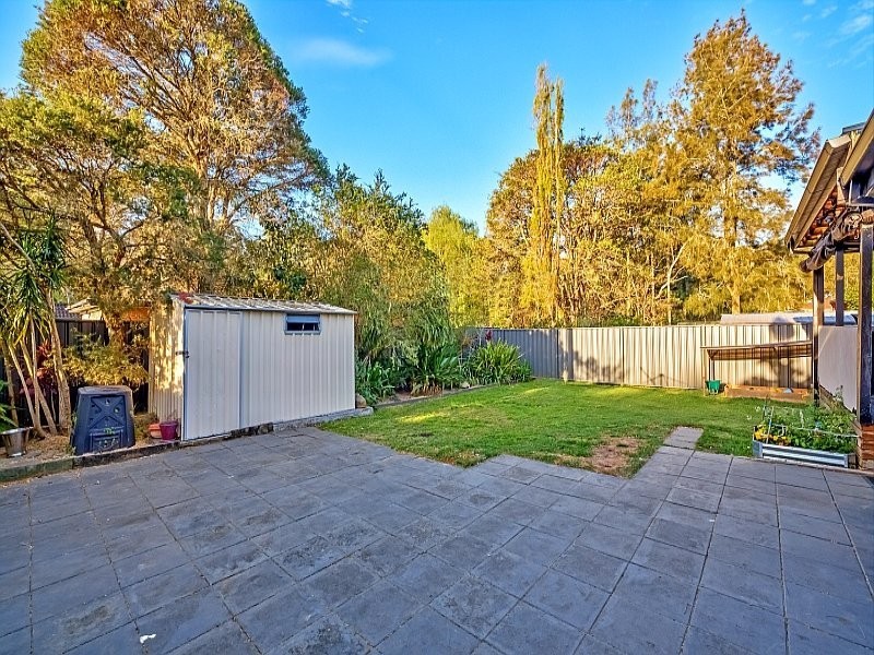 1 Willow Road, Springfield NSW 2250