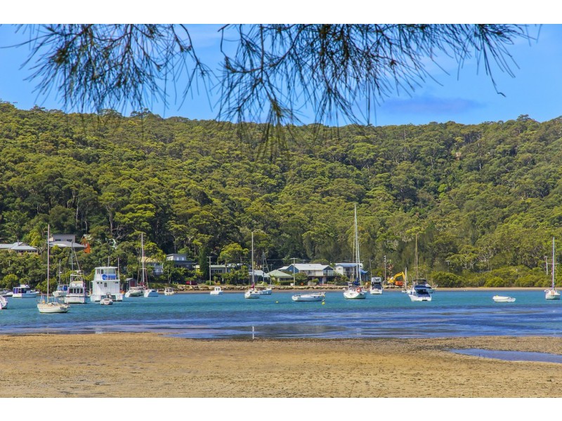 116 Araluen Drive, Hardys Bay NSW 2257