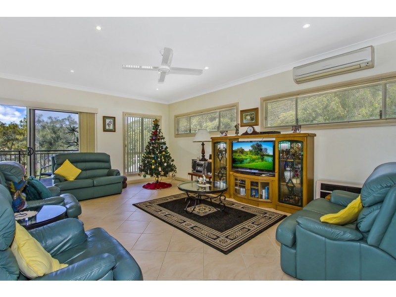 116 Araluen Drive, Hardys Bay NSW 2257