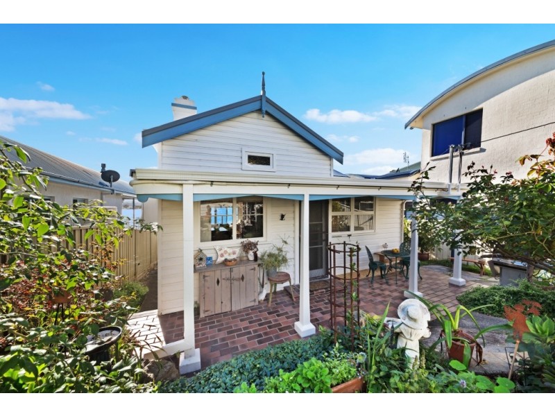 442 Orange Grove Road, Blackwall NSW 2256