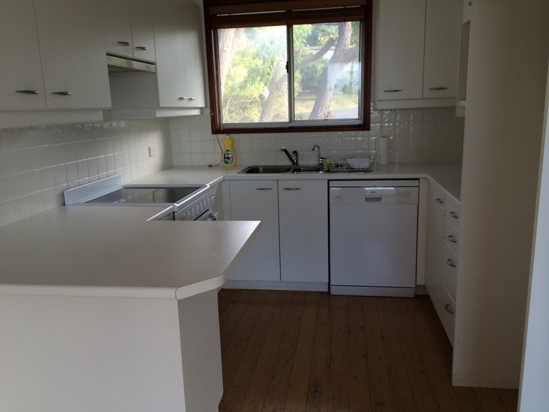 4 Smithy Street, Killcare Heights NSW 2257