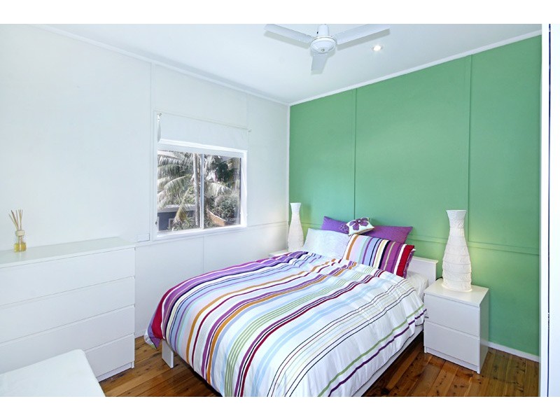 90 Araluen Drive, Hardys Bay NSW 2257