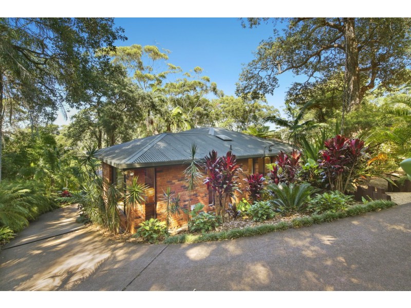 128 Lake Shore Drive, North Avoca NSW 2260