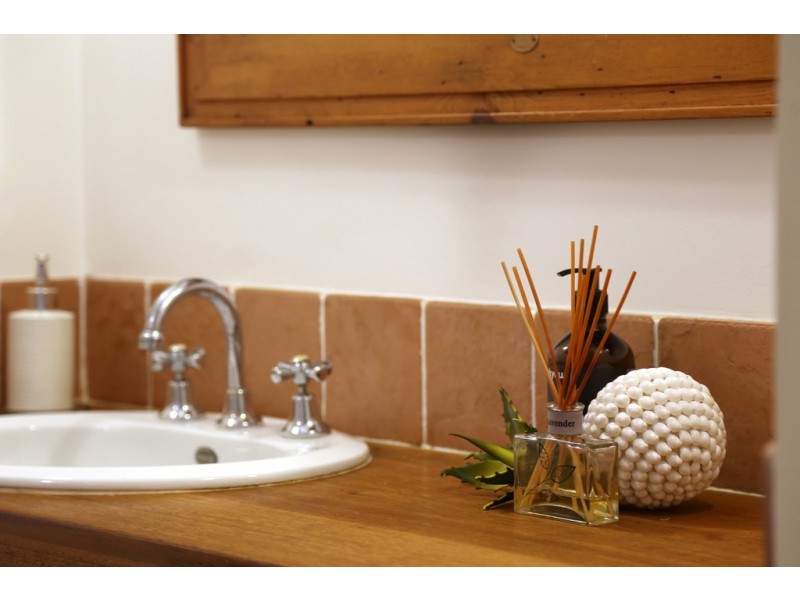 128 Lake Shore Drive, North Avoca NSW 2260