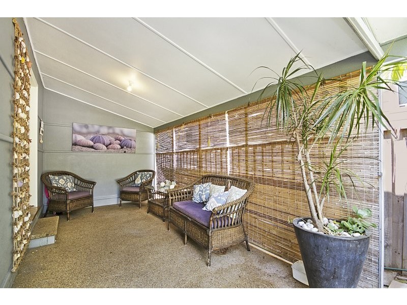 43 Lakeview Parade, Umina Beach NSW 2257