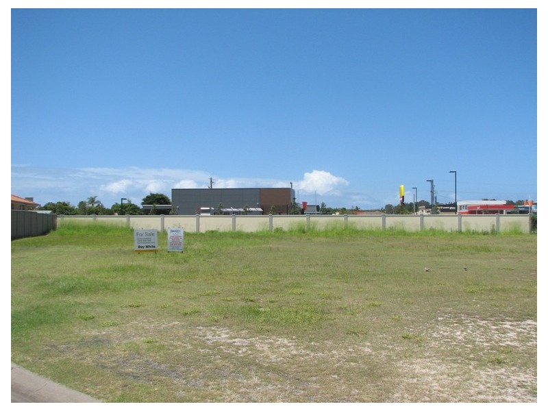 27 Kookaburra Court, Yamba NSW 2464