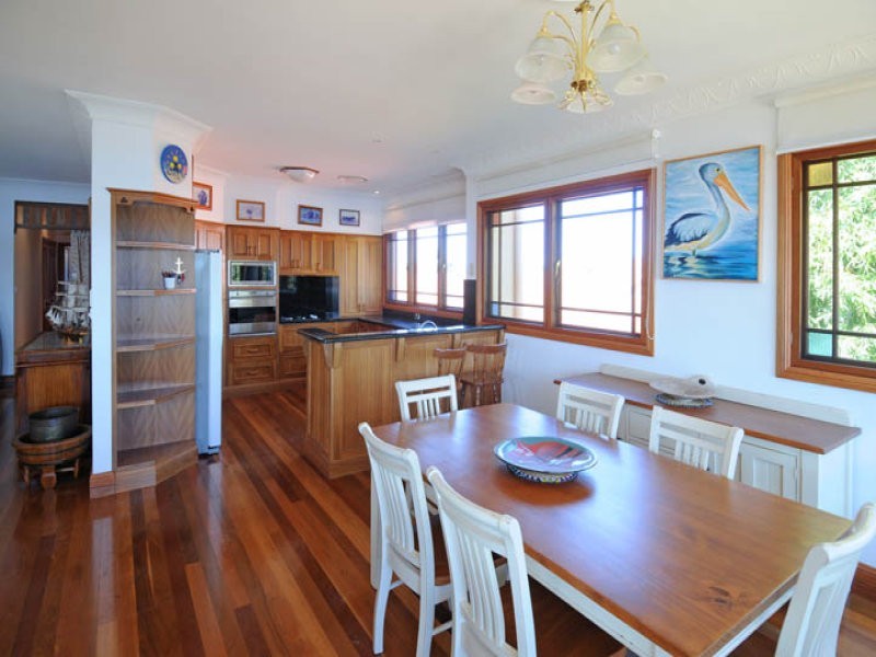 48 Palm Terrace, Yamba NSW 2464