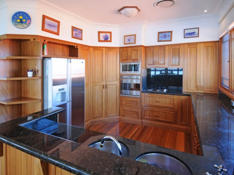 48 Palm Terrace, Yamba NSW 2464