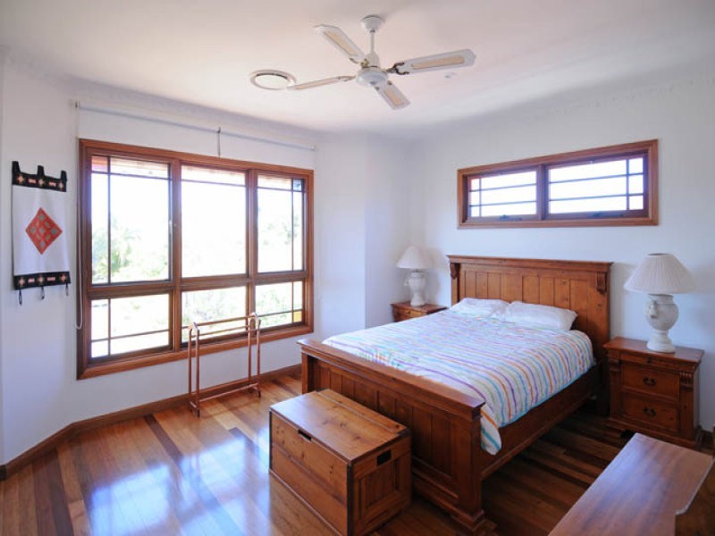 48 Palm Terrace, Yamba NSW 2464