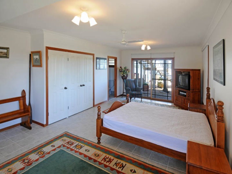 48 Palm Terrace, Yamba NSW 2464
