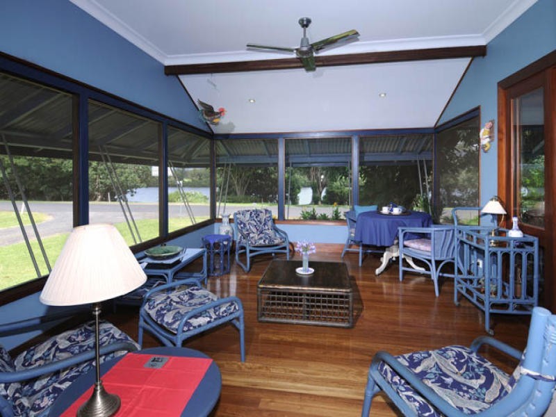 37 Chatsworth Road, Chatsworth Island, Yamba NSW 2464