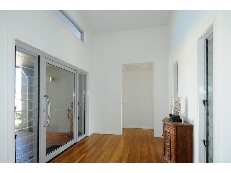 24 William Avenue, Yamba NSW 2464