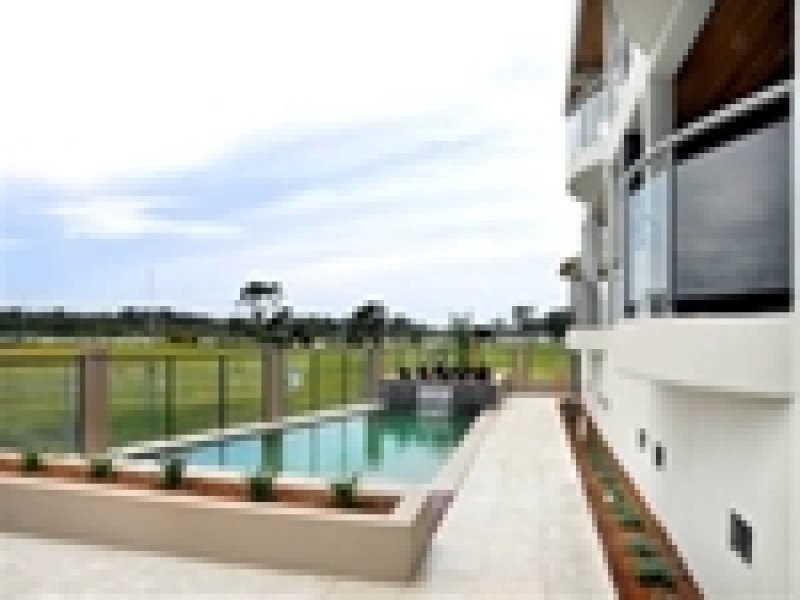 5 Bent Street, Yamba NSW 2464