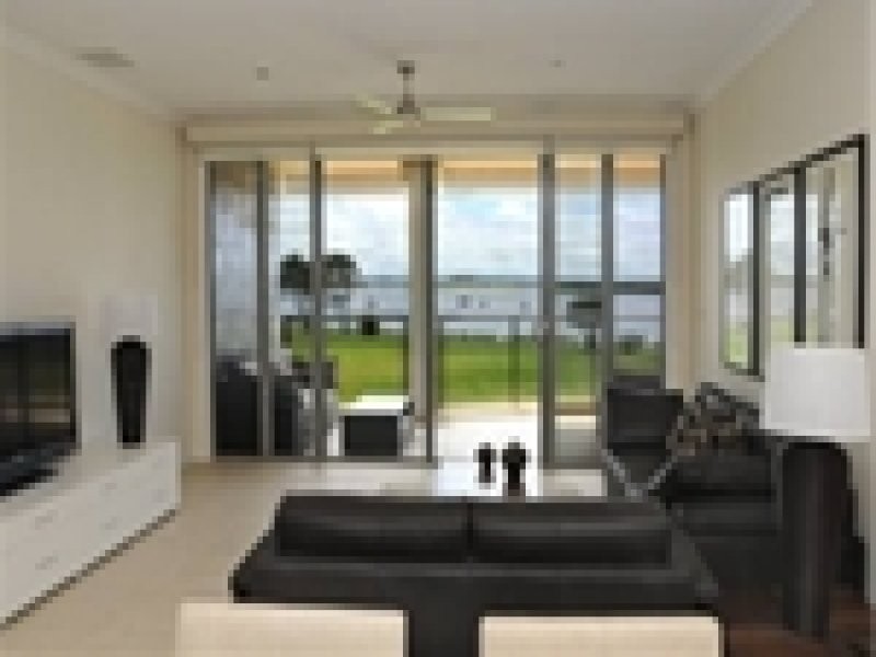 5 Bent Street, Yamba NSW 2464