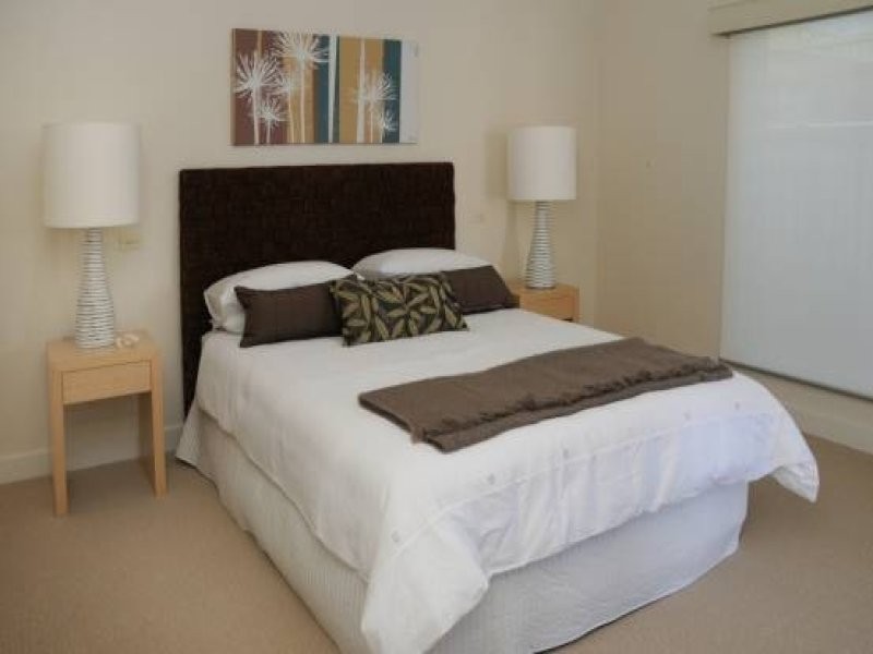 3 Bent Street, Yamba NSW 2464