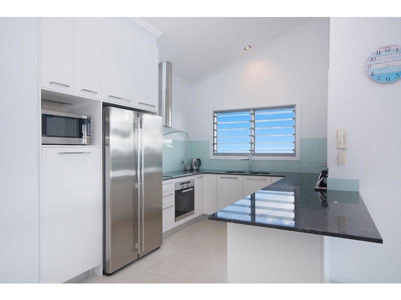 4/6 Clarence Street, Yamba NSW 2464