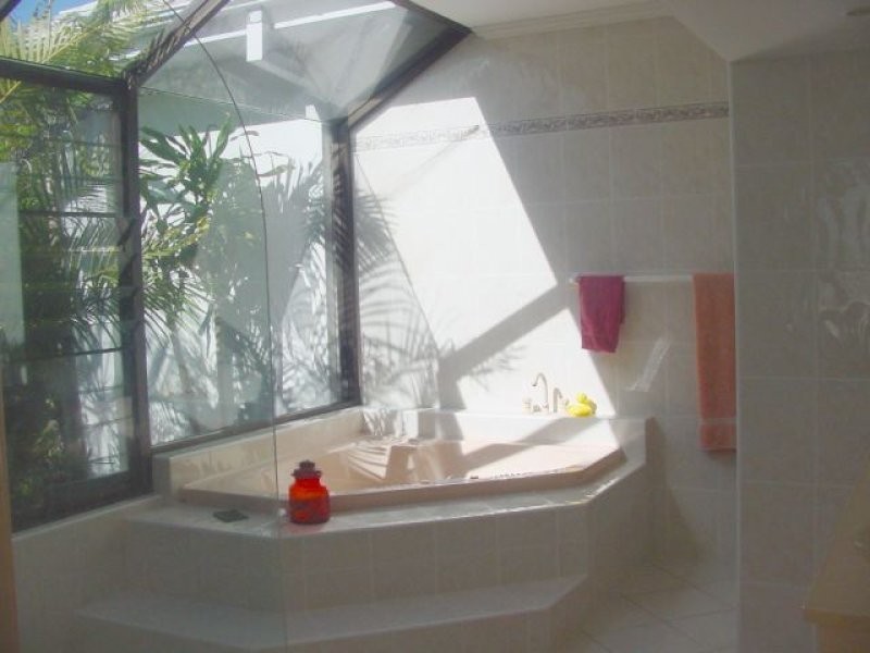 417 School Road, Palmers Island NSW 2463