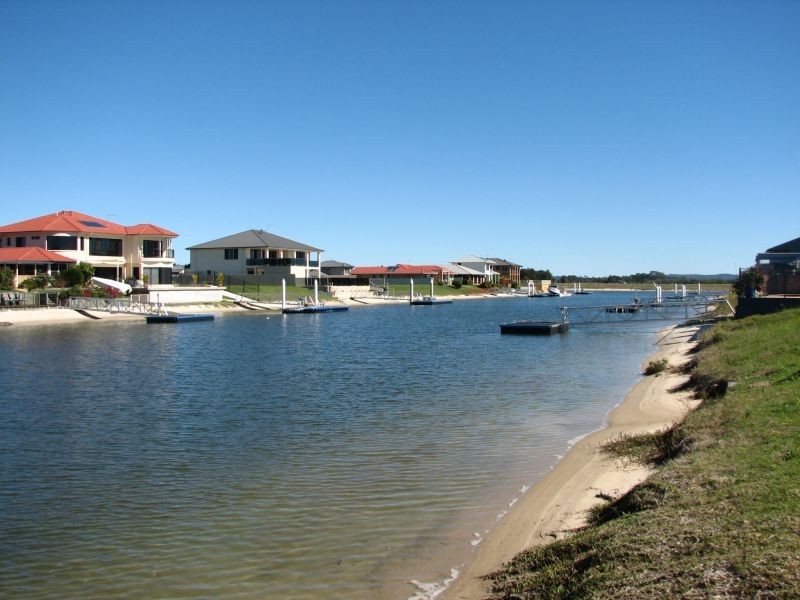 5 Barellan Avenue, Yamba NSW 2464