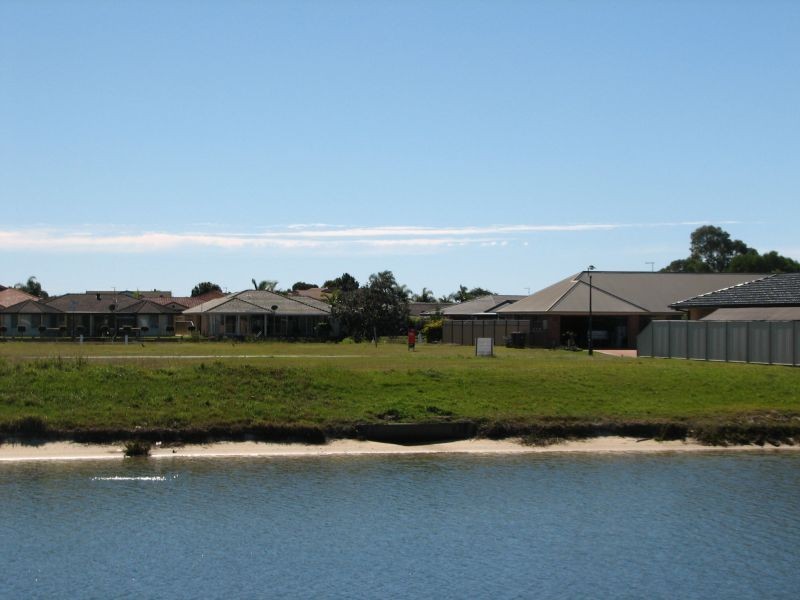 5 Barellan Avenue, Yamba NSW 2464