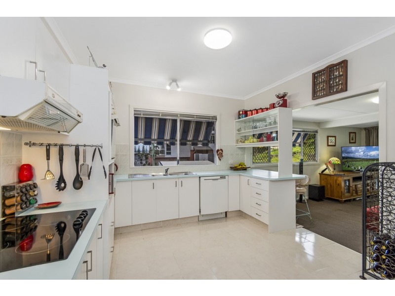 42 Yamba Street, Yamba NSW 2464