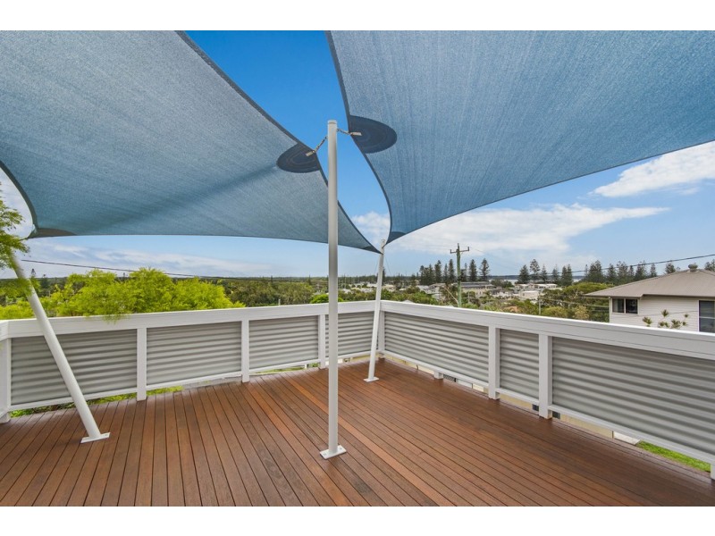 42 Yamba Street, Yamba NSW 2464